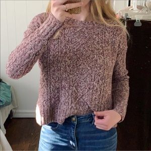 AMERICAN EAGLE CREW NECK SWEATER